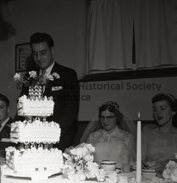 Tashiro September 22/56 WEDDING MITCHELL – SMITH VOWS EXCHANGED Mr. and Mrs. Alvin Andrew Smith, who were married September 22 in Portage’s First Presbyterian church. The bride is the former Eleanor Janet Mitchell, daughter of Mr. and Mrs. Joseph Mitchell of Portage. The groom is the son of Mr. and Mrs. Ernest Smith of Portage la Prairie. 10685n.jpg