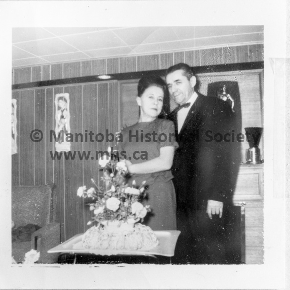 Copy
January 10, 1966
Anniversary
Mr. and Mrs T. Showchuk - 35th Anniversary VP-1-00874-001.jpg